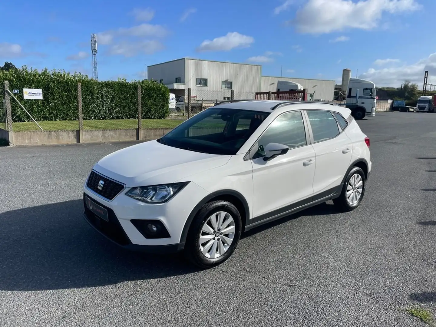 SEAT Arona 1.6 tdi style 115 cvgarantie 12 mois Blanc - 1