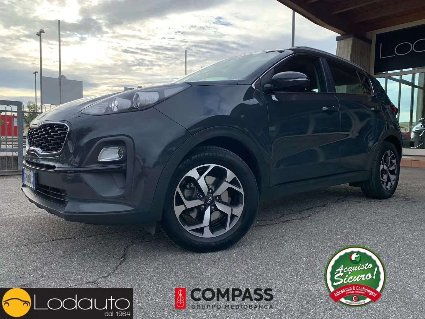 Kia Sportage 1.6 crdi mhev Class 2wd 136cv dct Grigio - 1