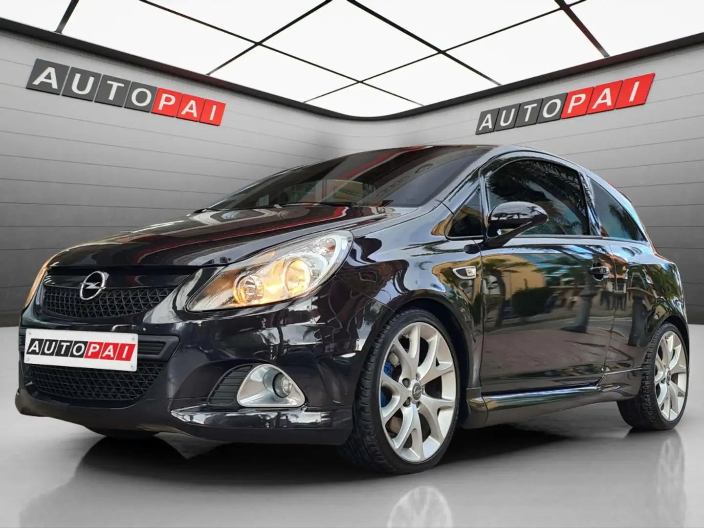 Opel Corsa 1.6 Turbo OPC Negro - 1