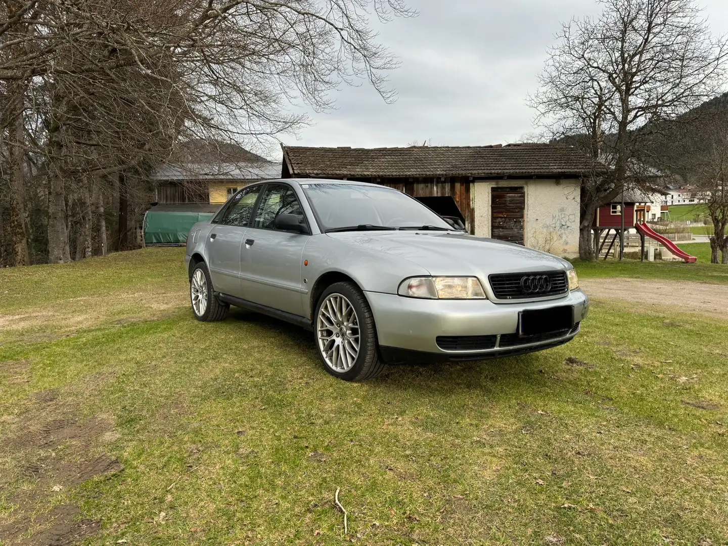 Audi A4 quattro 1,8 Zilver - 1