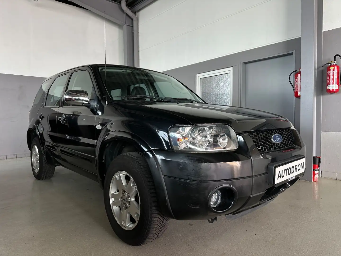 Ford Maverick 4wd XLT Aut. 1.Hand /+orig. 44TKM/Leder Schwarz - 1