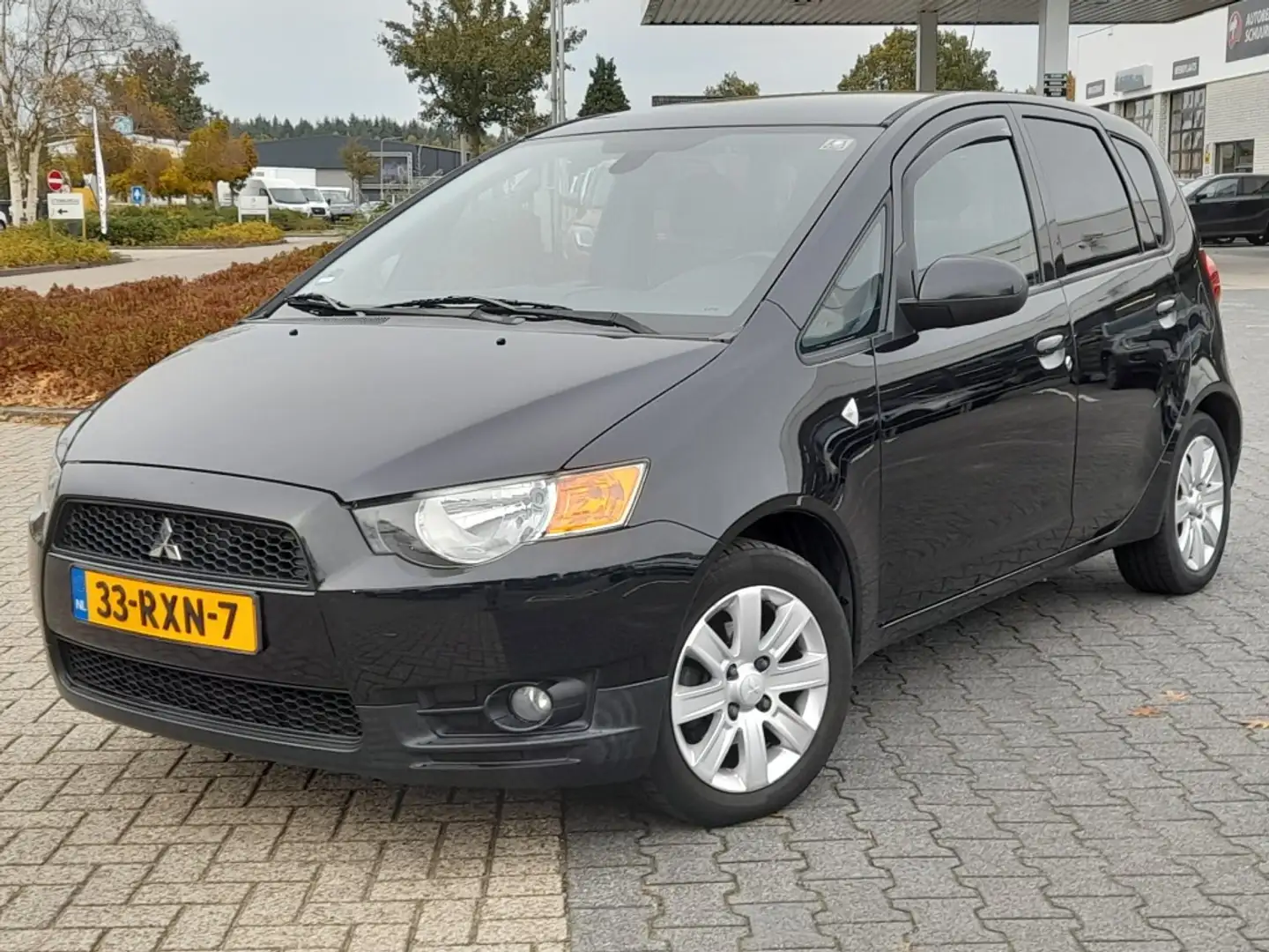 Mitsubishi Colt 1.3 5DRS AIRCO TREKHAAK 99.000KM CRUISE Zwart - 1