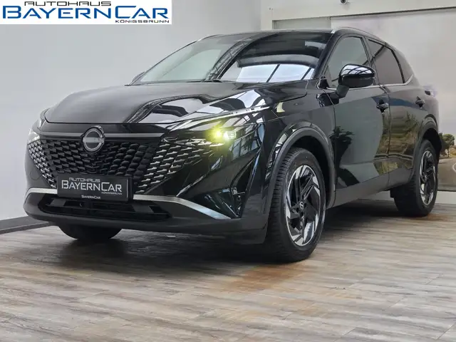 Nissan Qashqai main image
