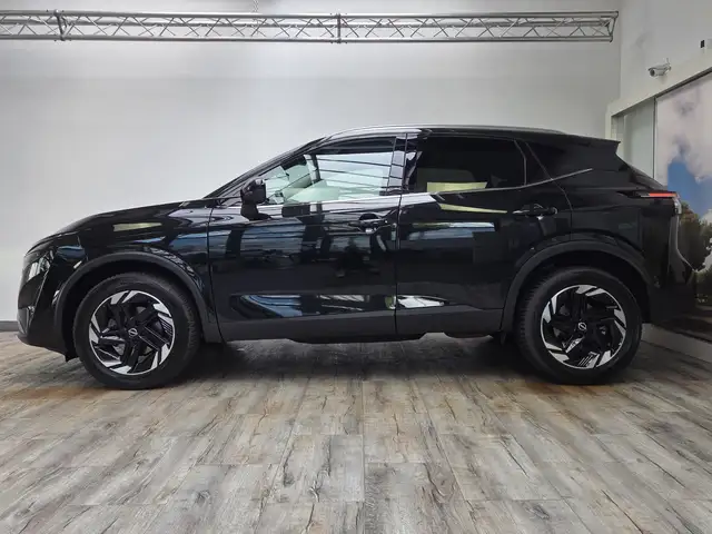 Nissan Qashqai view 3