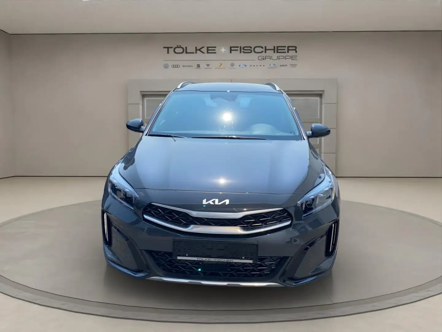 Kia XCeed 1.4 T-GDI Vision Komfort-Paket Grau - 2