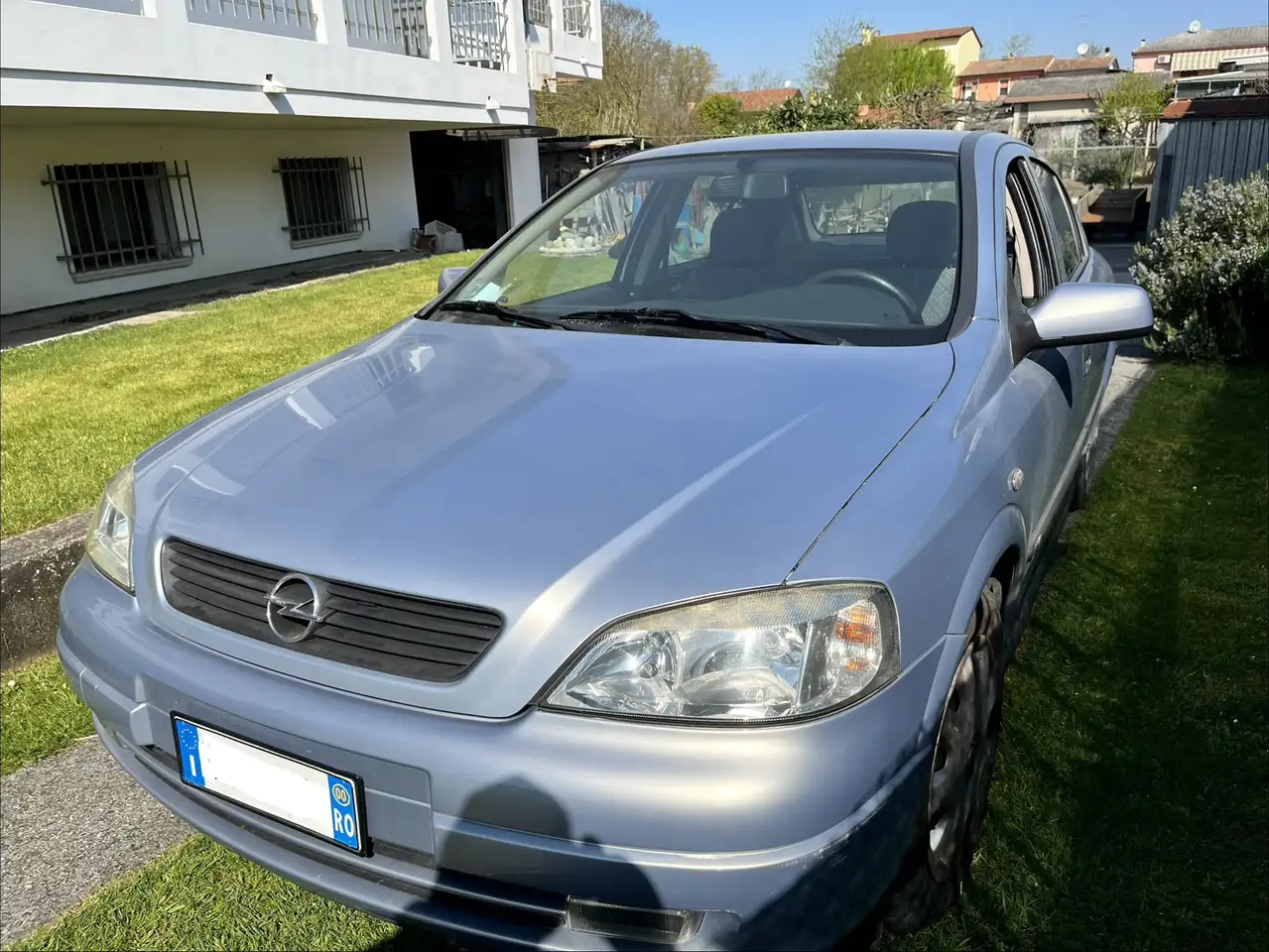 Opel Astra 5p 1.4i 16v Club, foto 3