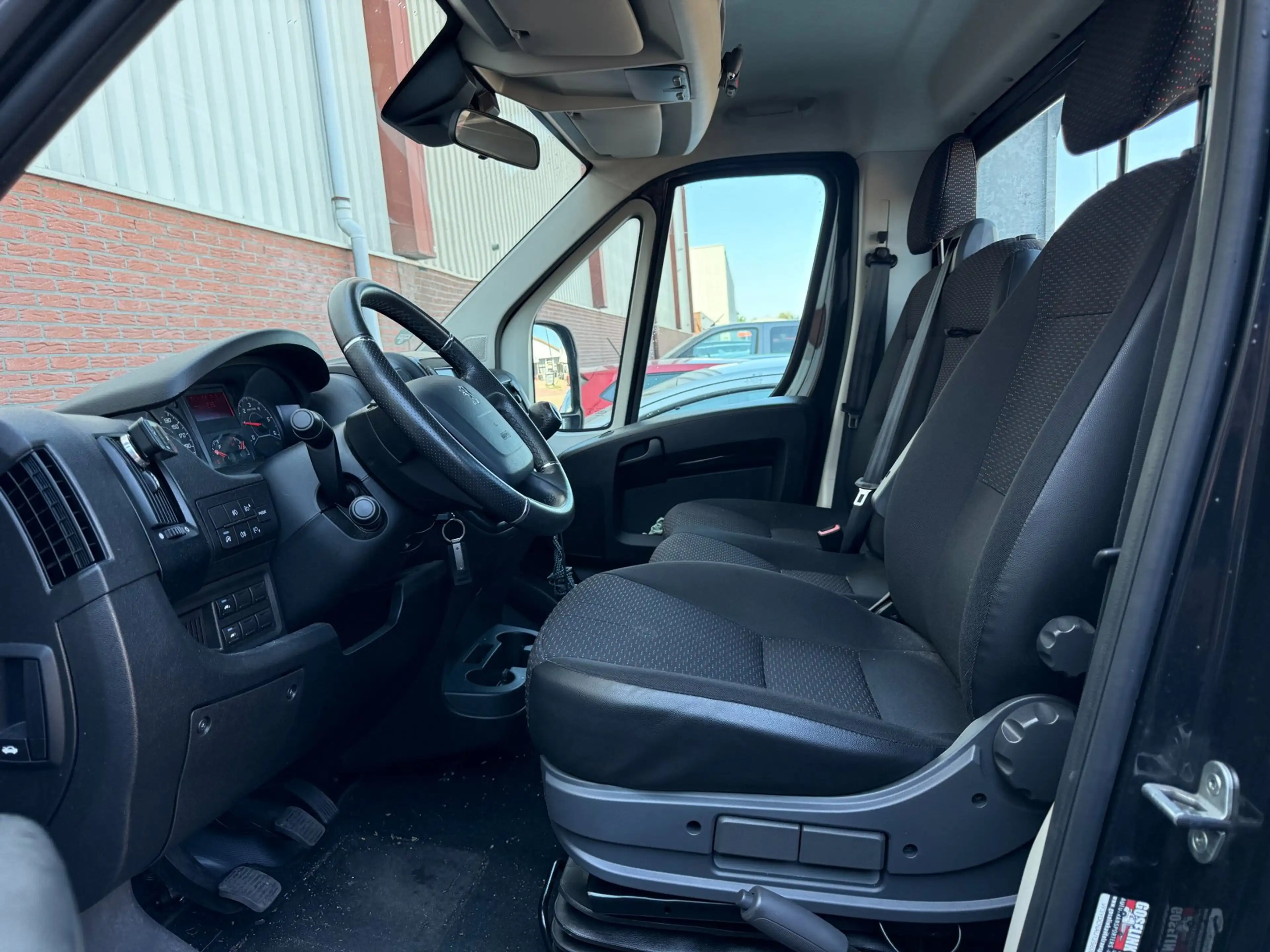 Peugeot Boxer 435 2.2 BlueHDi 165 L4 Pro Zwaar |1E EIG|DEALER OH — photo 9