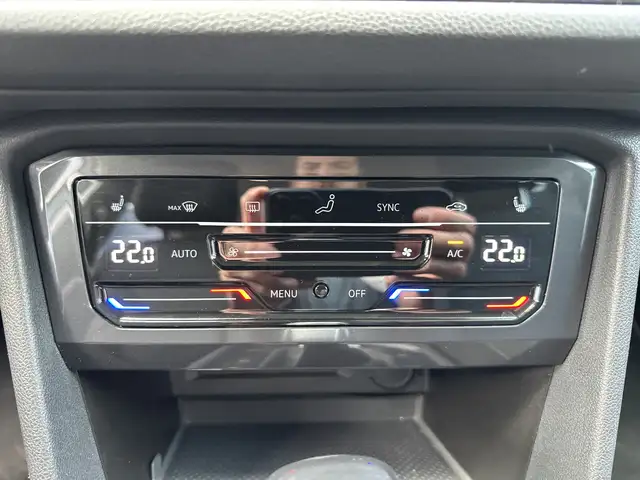 Volkswagen Tiguan Allspace view 19