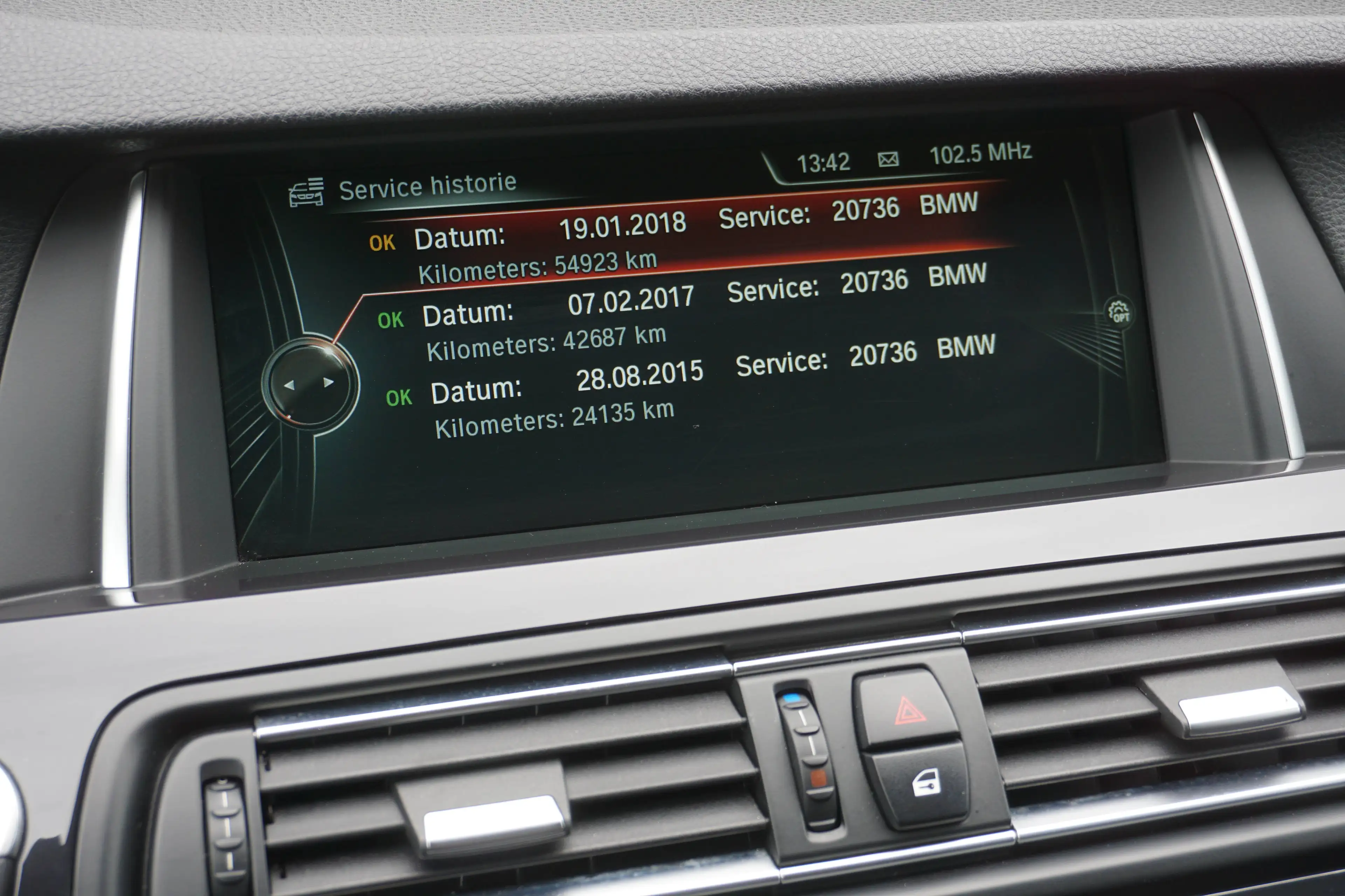 BMW 518 518 dA-Navi-Aut-Airco-Trekhaak-CruiseC-ZetelV-Garantie — photo 14