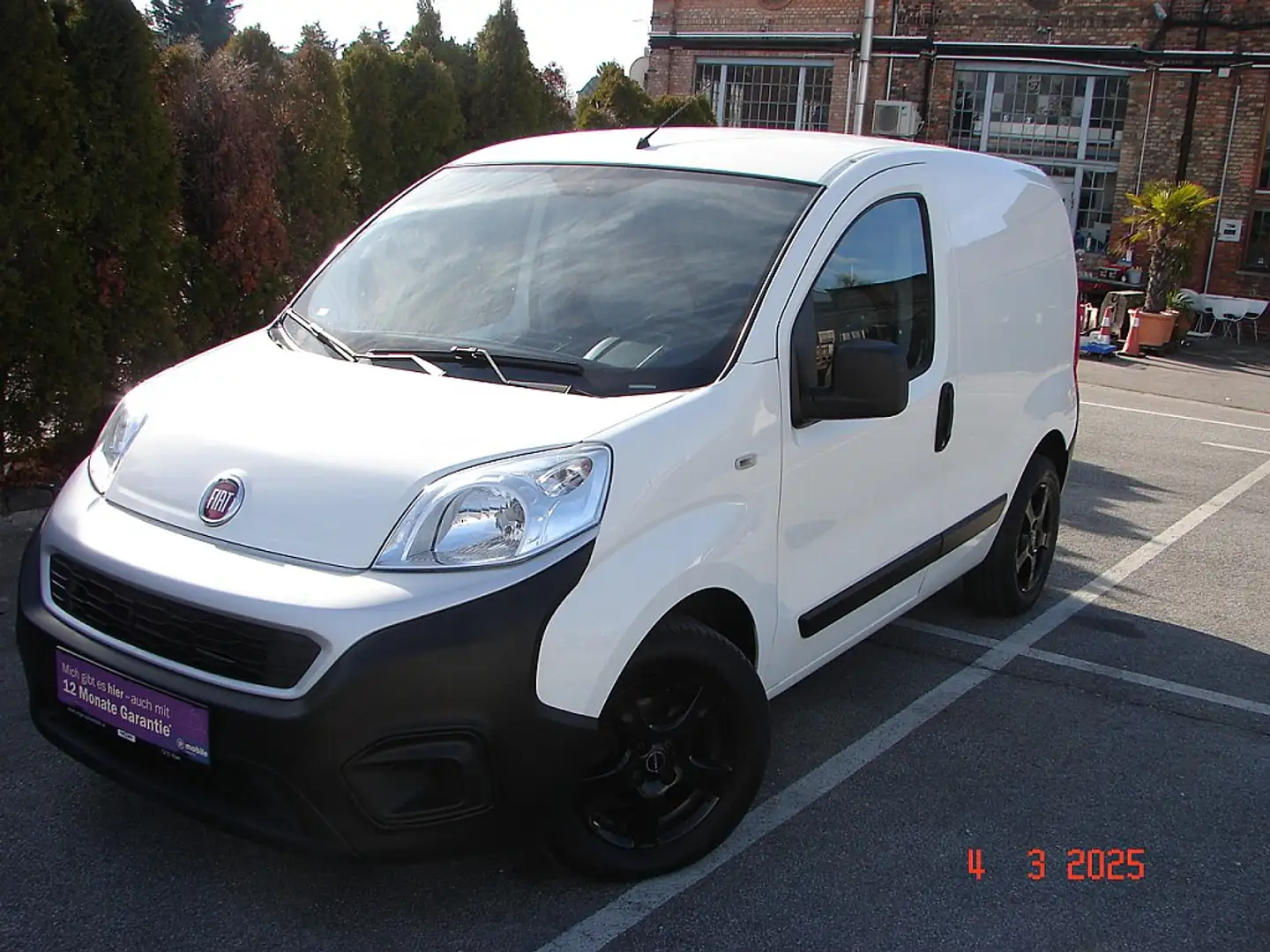 Fiat Fiorino Fiorino Cargo 1.2 ecojet Kastenwagen Weiß - 1