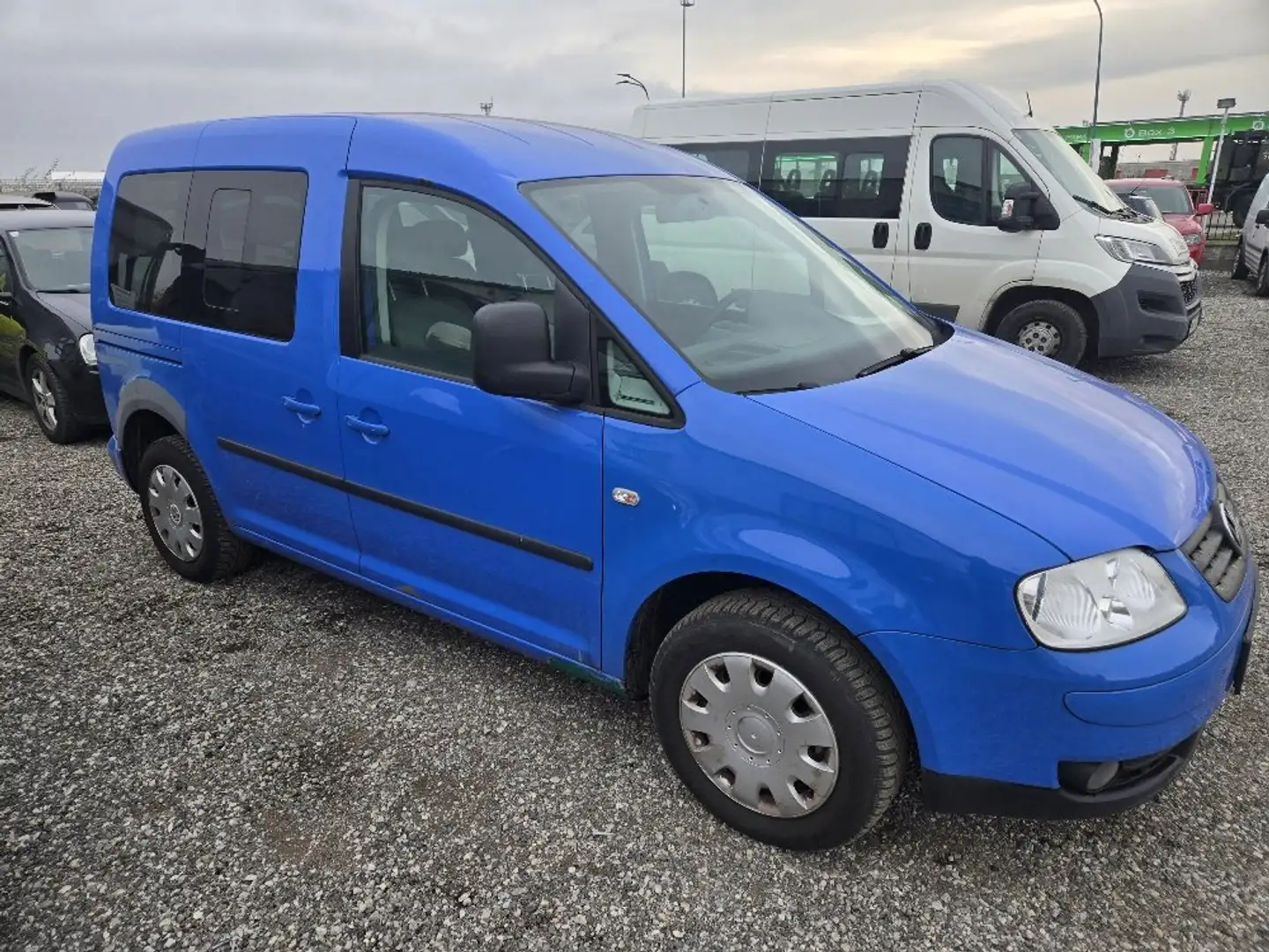 Volkswagen Caddy Life Blau - 1