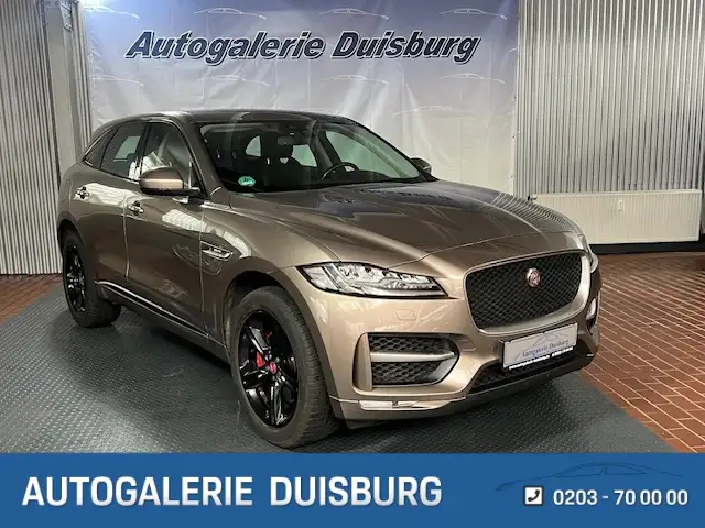 Jaguar F-Pace R-Sport AWD AHK Kamera Navi Leder Meridian Bi-Xeno