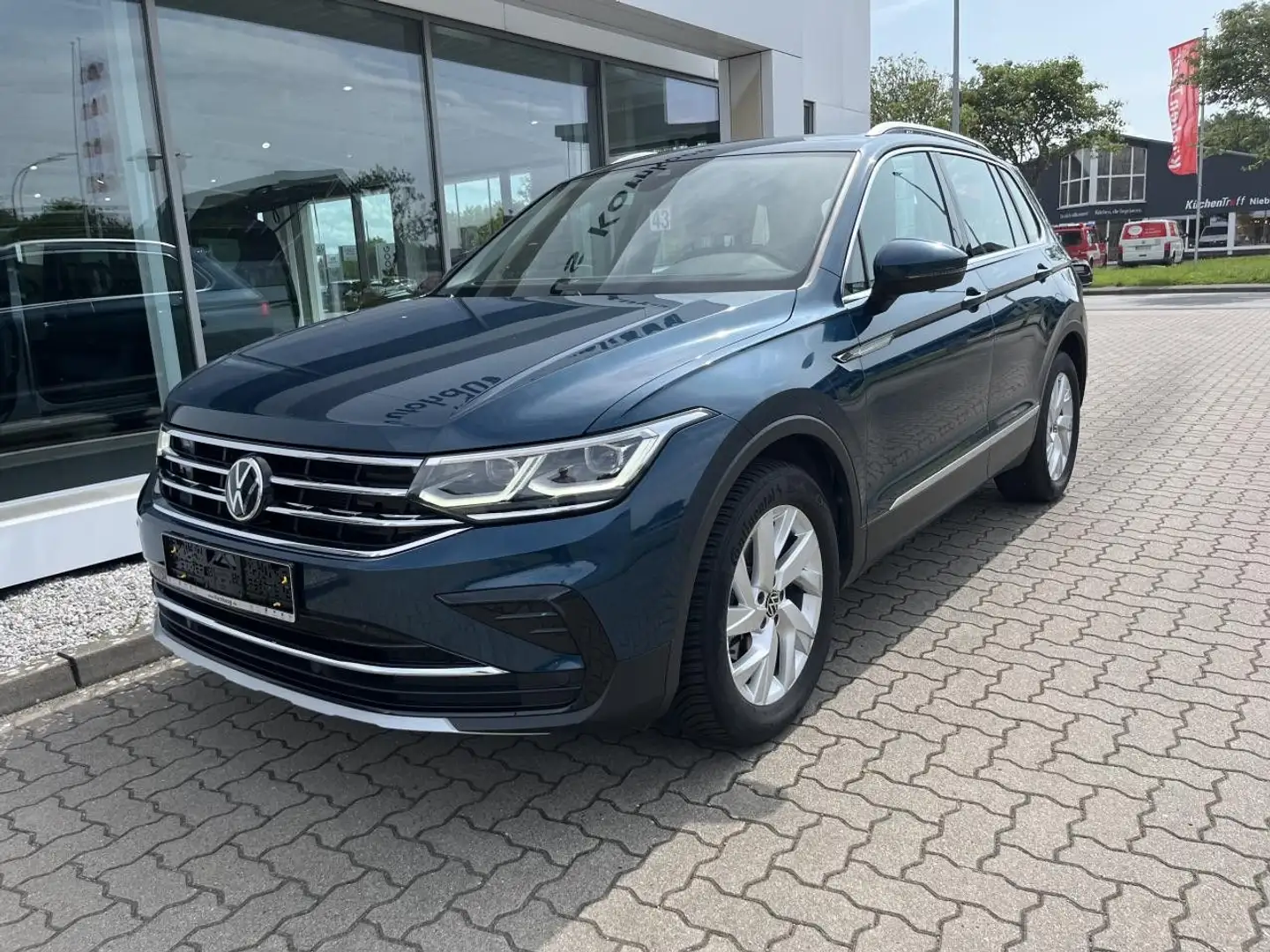 Volkswagen Tiguan 1.5 TSI OPF Elegance Bluetooth Navi LED Blau - 2