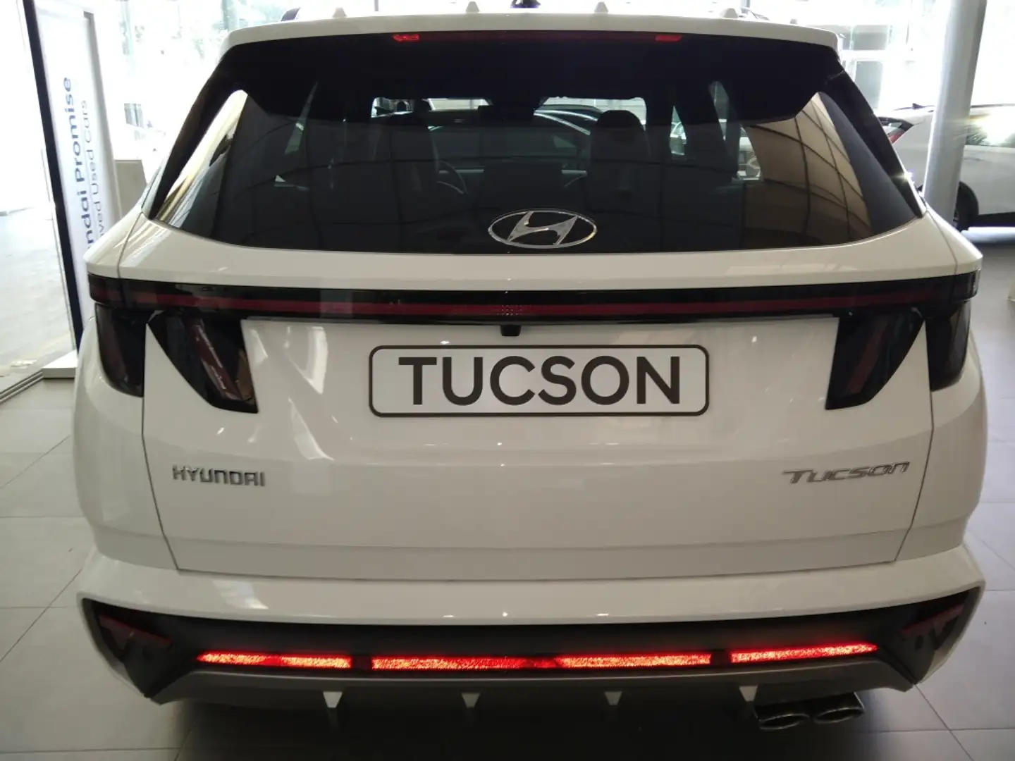 Hyundai TUCSON 1.6 TGDI Nline 30 Aniversario 4x2 Blanco - 2