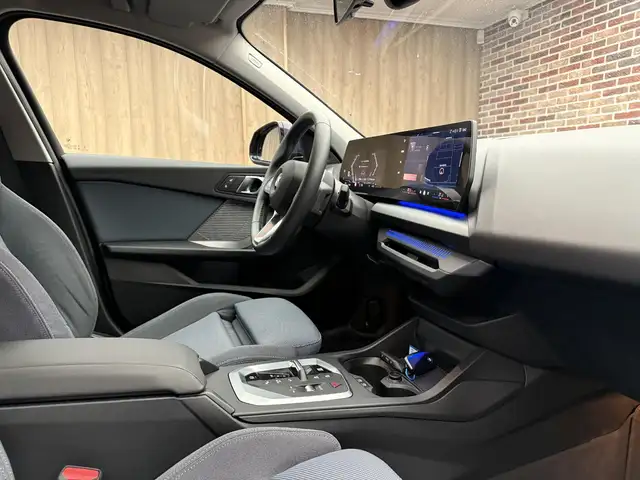 BMW 1 Series view 21