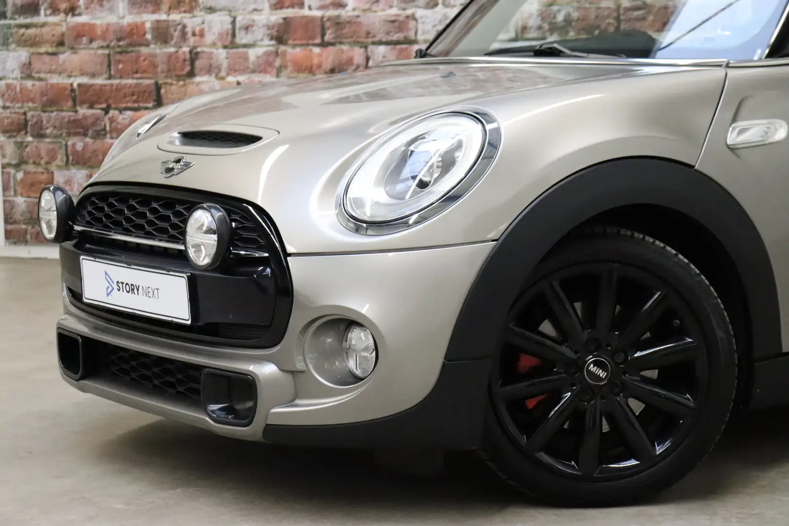 MINI Cooper S Cabrio Chili / Navigatie Professional / Stoelverwarming / Grijs - 2