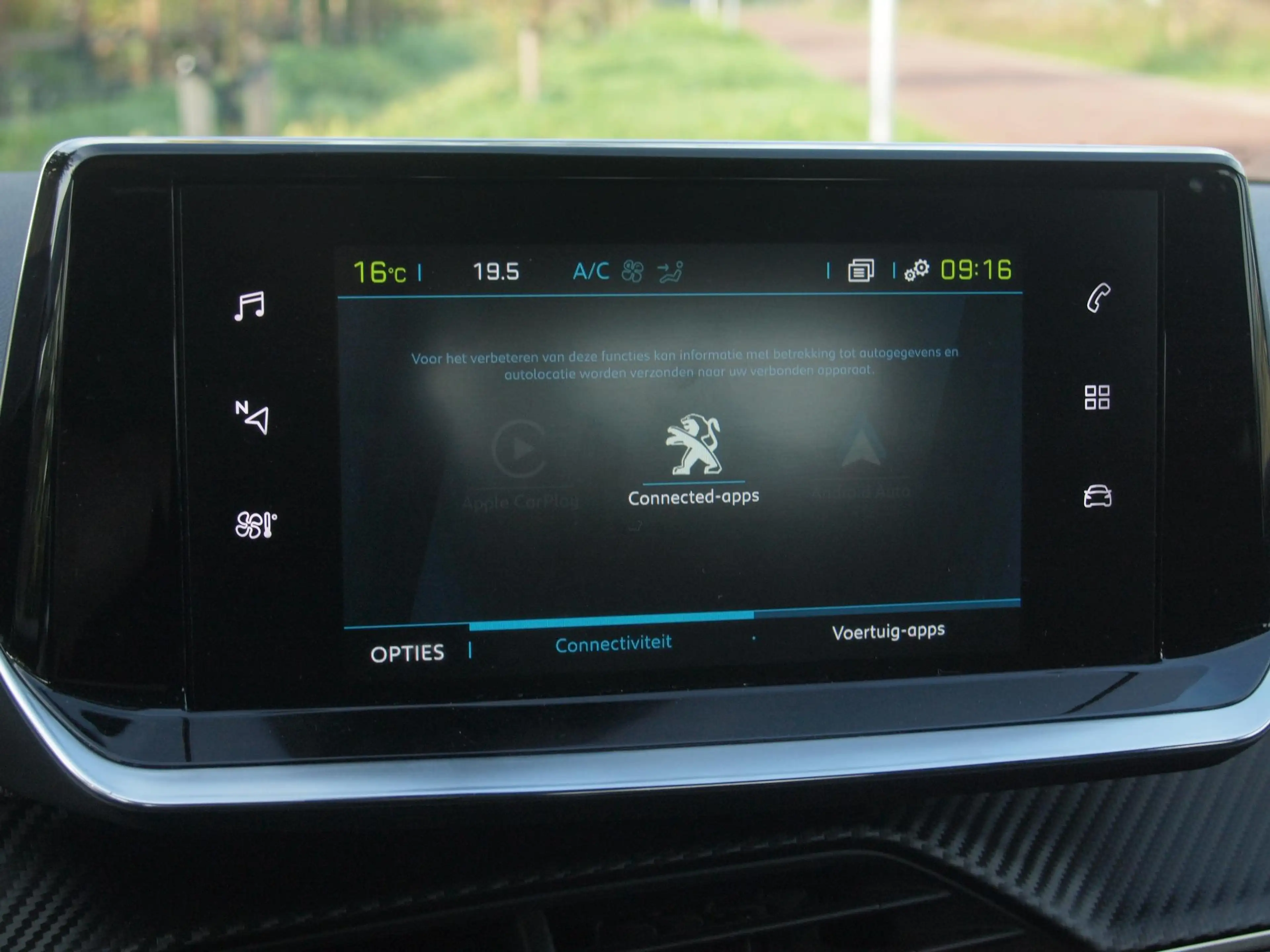 Peugeot e-208 EV 50 kWh | SOH 92% | Apple Carplay | Parkeersenso — photo 20