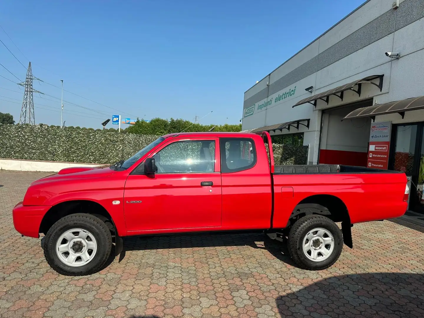 Mitsubishi L200 L200 c.cab 2.5 tdi GL 4wd 115cv Rosso - 2