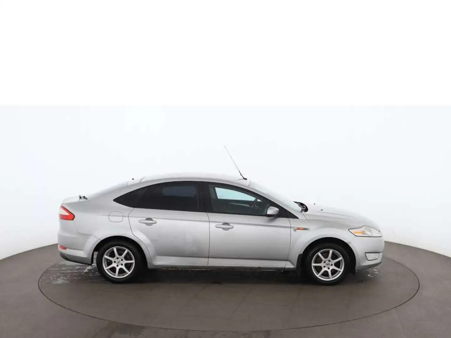 Ford Mondeo 2.0 TDCi Trend PDC RADIO KLIMA-ANLAGE Silber - 2