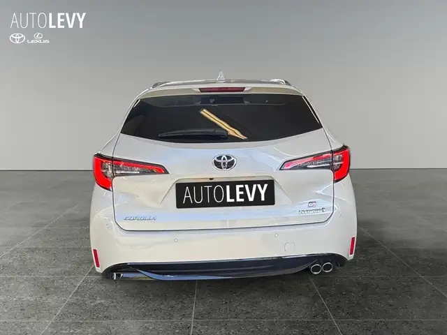 Toyota Corolla view 5