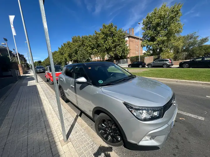 SsangYong Tivoli D16T Premium 4x2 2016, foto 4