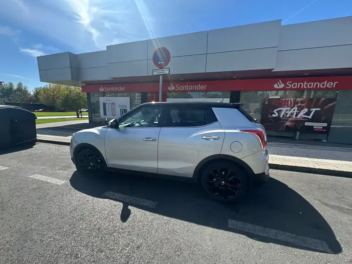 SsangYong Tivoli D16T Premium 4x2 2016, foto 6
