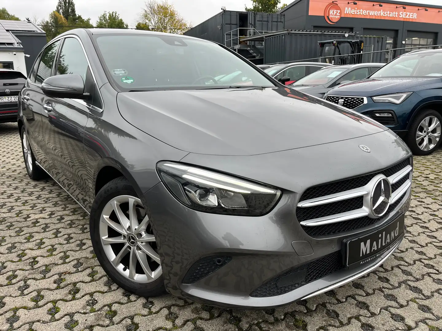 Mercedes-Benz B 200 B 200 Business VC/Keyless/Park-Paket Grau - 2
