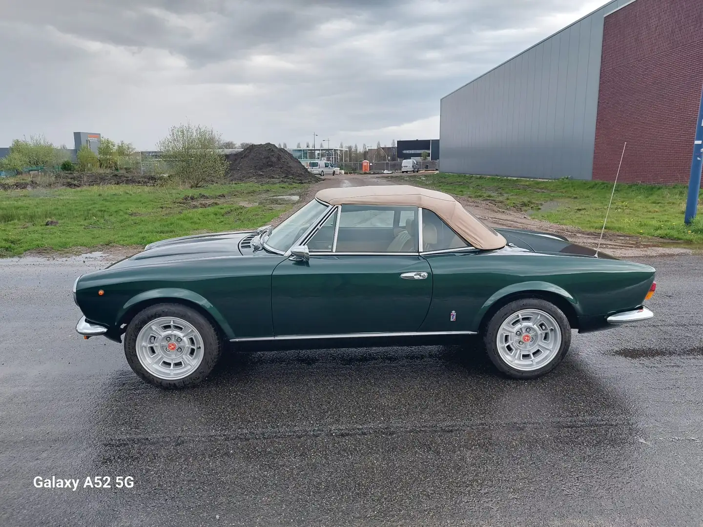 Fiat 124 Spider 2000 H5 Zelená - 1