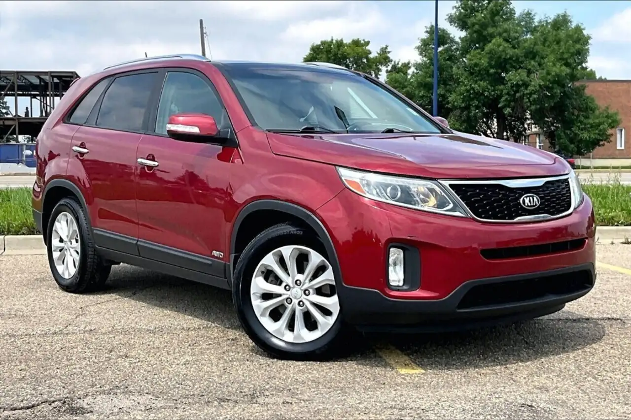 Kia Sorento photo Kia Sorento