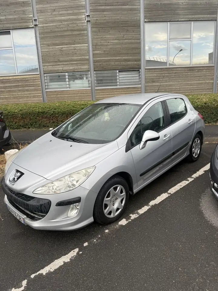 Peugeot 308 308