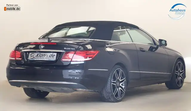 Mercedes-Benz E-Class view 9