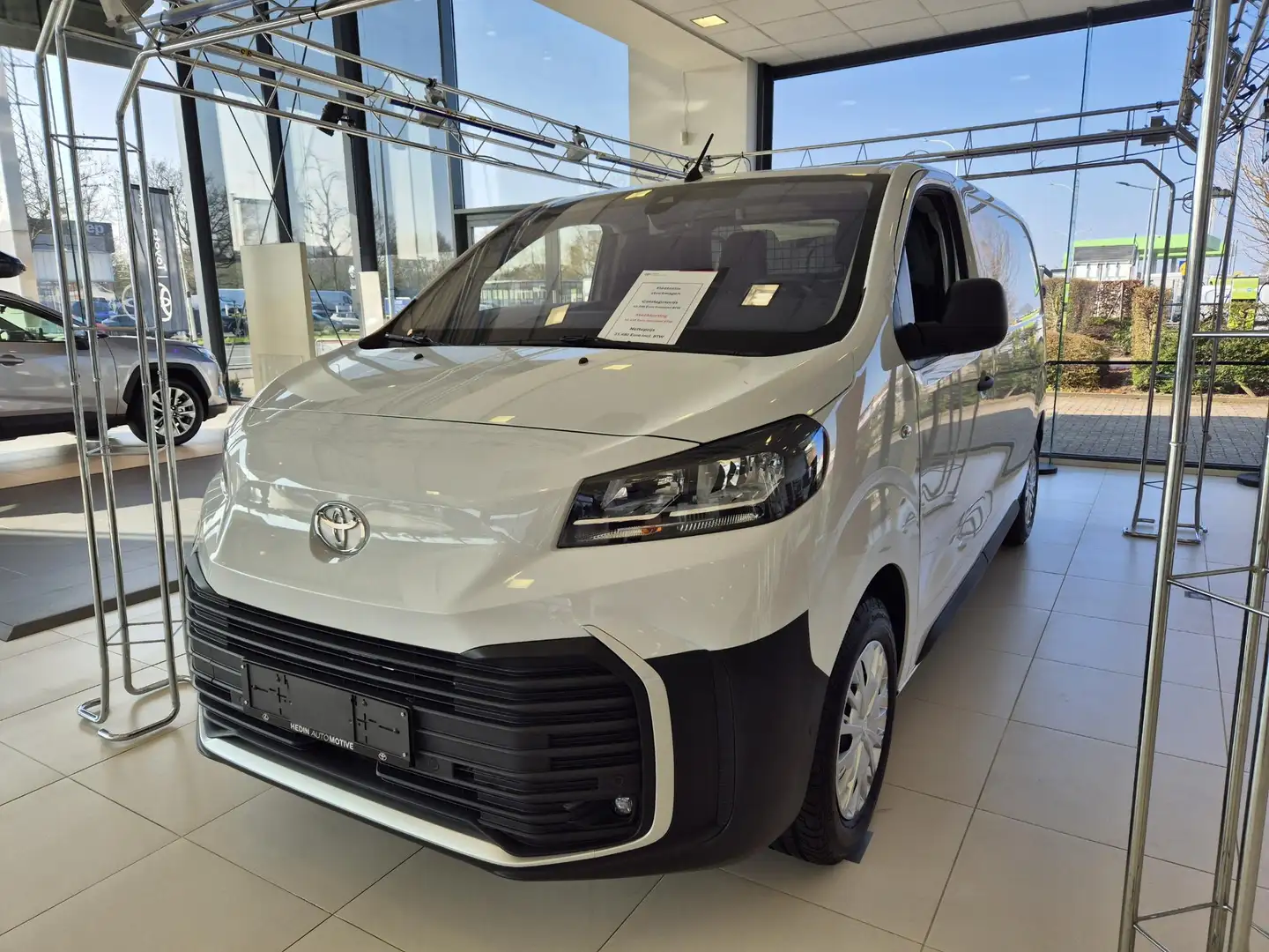 Toyota Proace Medium - 1
