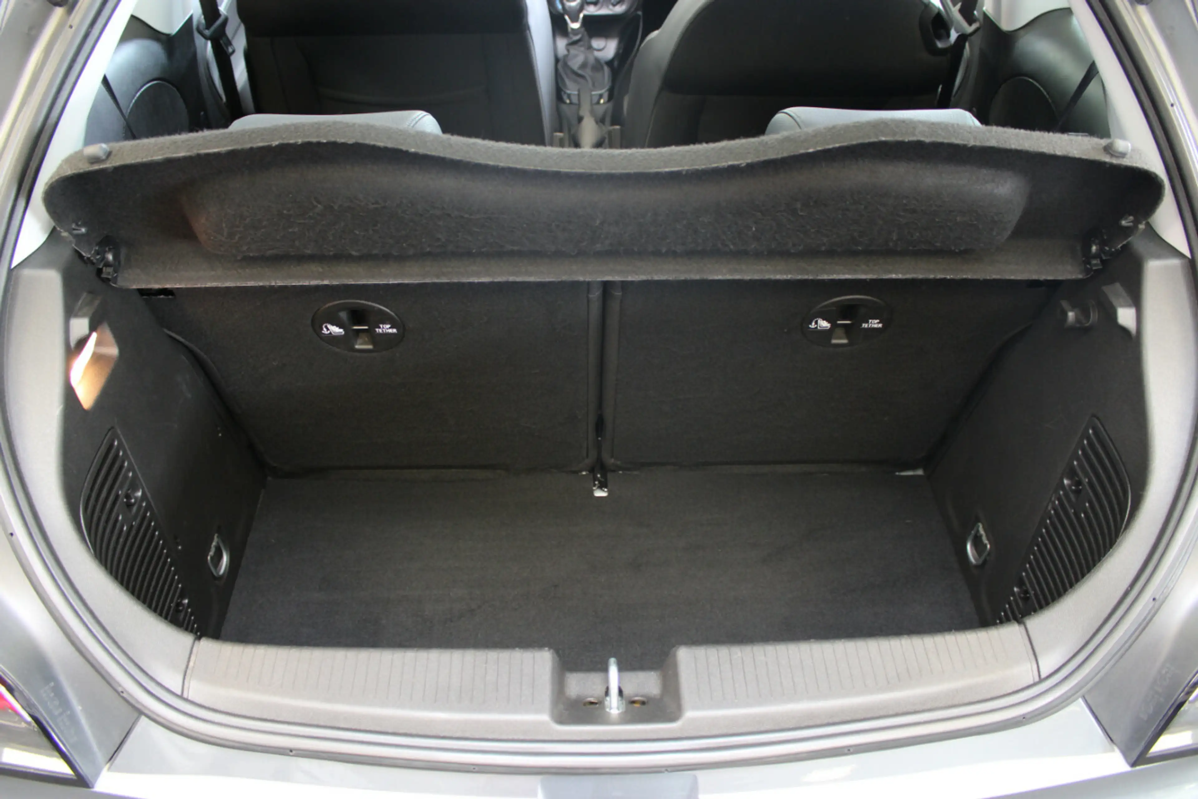 Opel Adam 1.2 Open Air 120 Jahre — photo 6