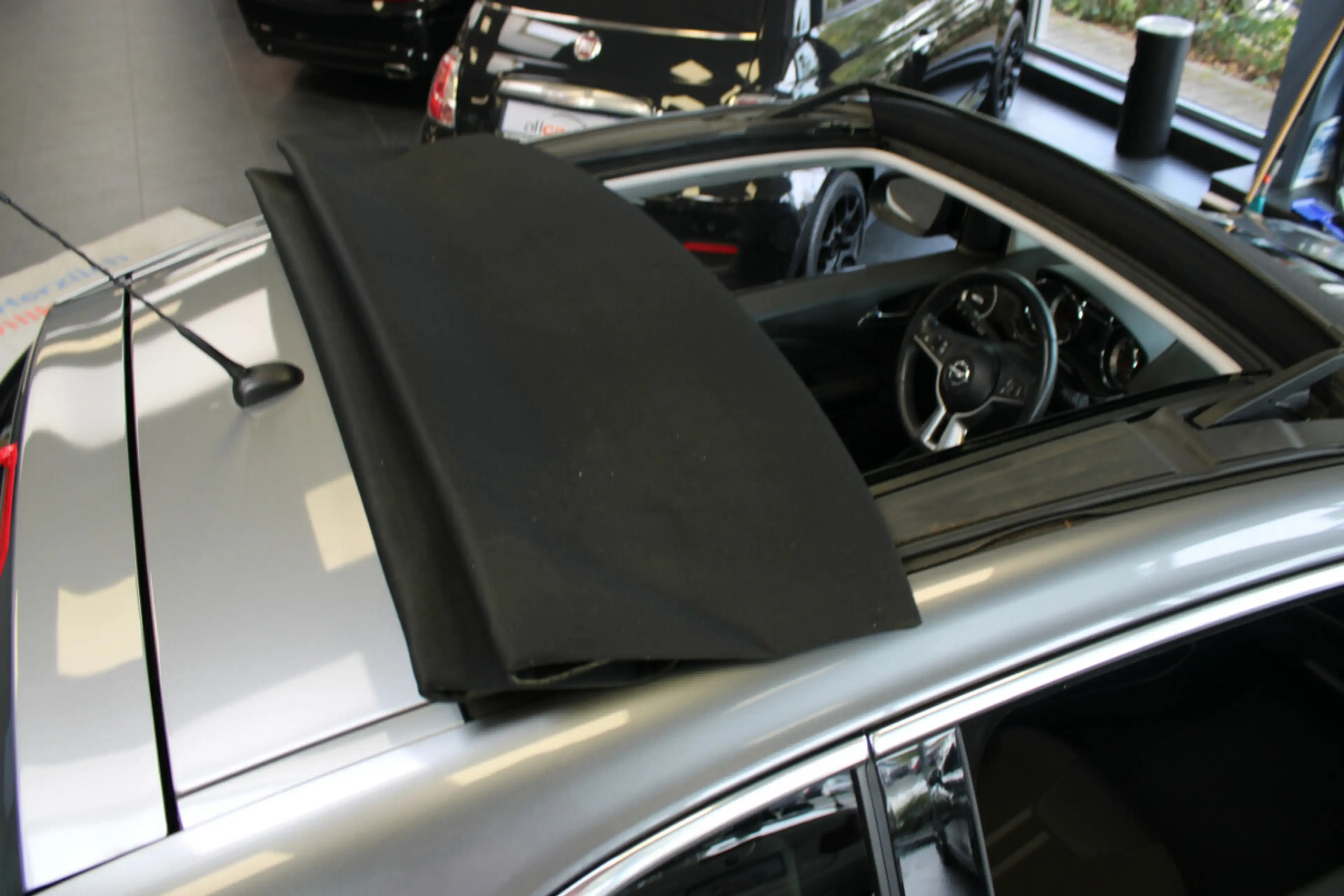 Opel Adam 1.2 Open Air 120 Jahre — photo 14