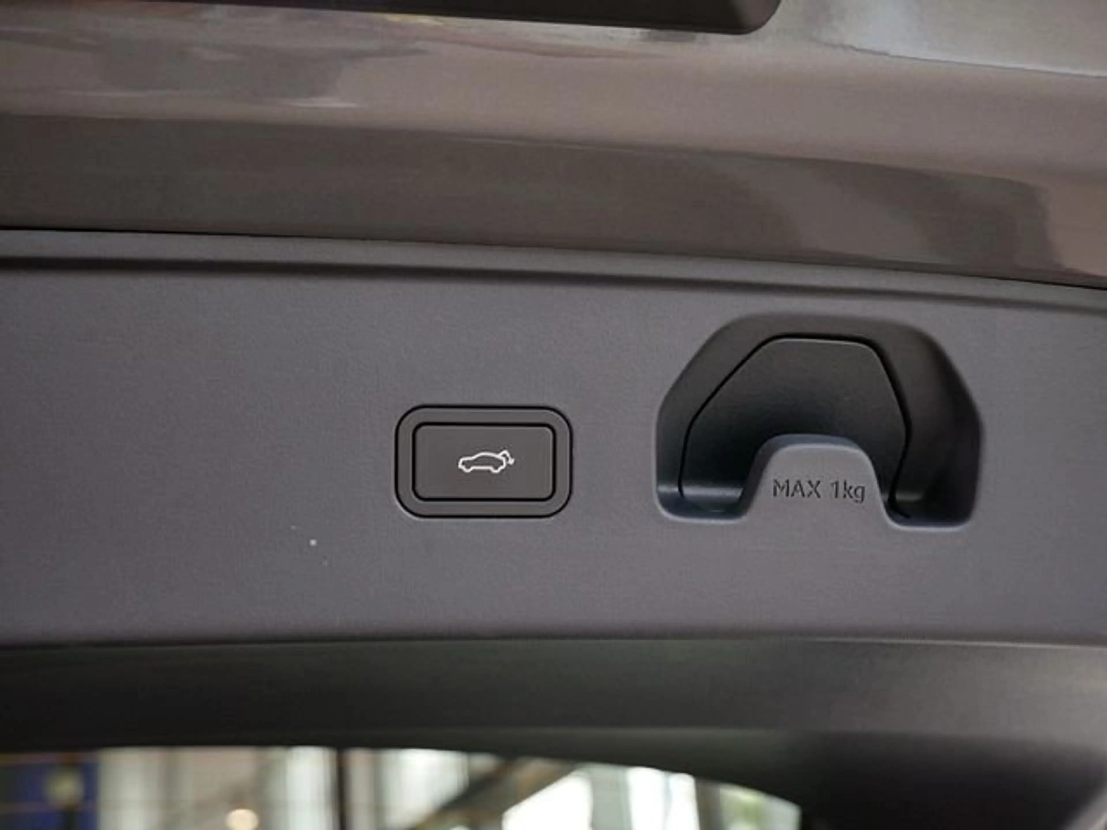 Lynk & Co 02 200 kW More KAMERA NAVI W-LAN ACC LED PANO — photo 14