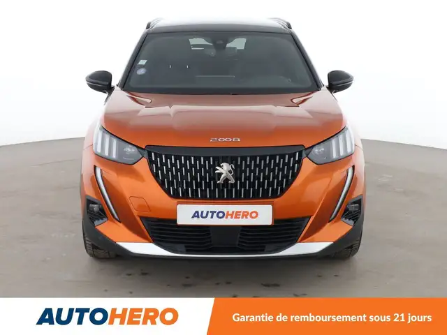 Peugeot 2008 view 9
