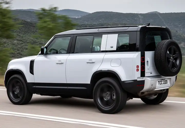 Land Rover Defender Com. 110 SW E 2016, foto 36