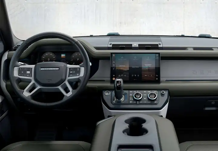 Land Rover Defender Com. 110 SW E 2016, foto 25