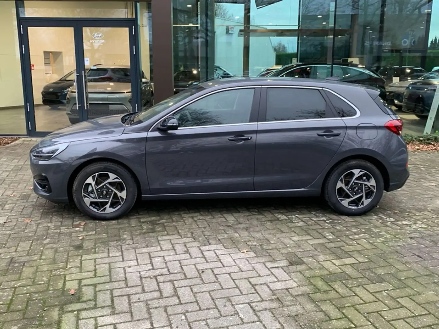 Hyundai i30 T-GDI Techno 7DCT Grau - 2