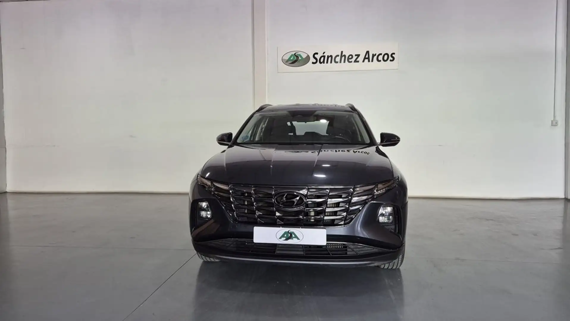 Hyundai TUCSON 1.6crdi 136cv 48v 4x4 Gris - 2