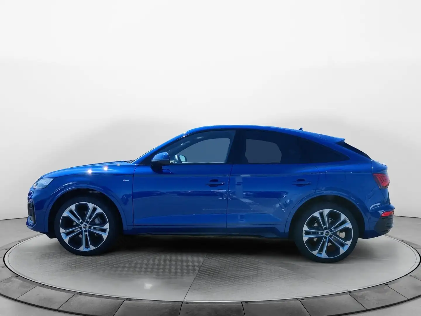 Audi Q5 50 TFSI e q. S-Tronic S-Line 2x, Ma Blau - 2