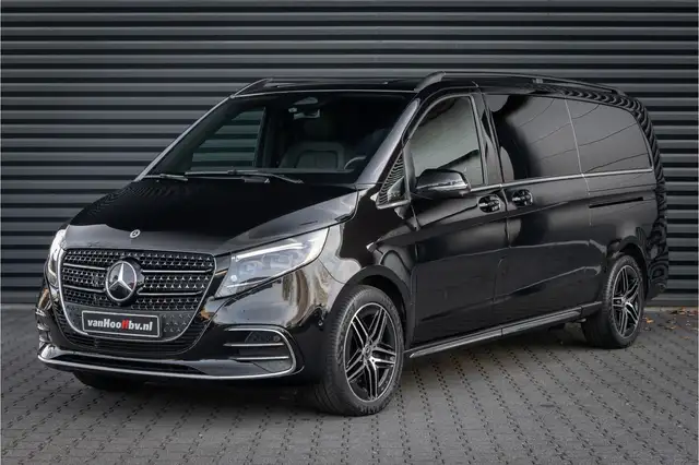 Mercedes-Benz V 300 300d 4 Matic XL AMG-Line - Distronic