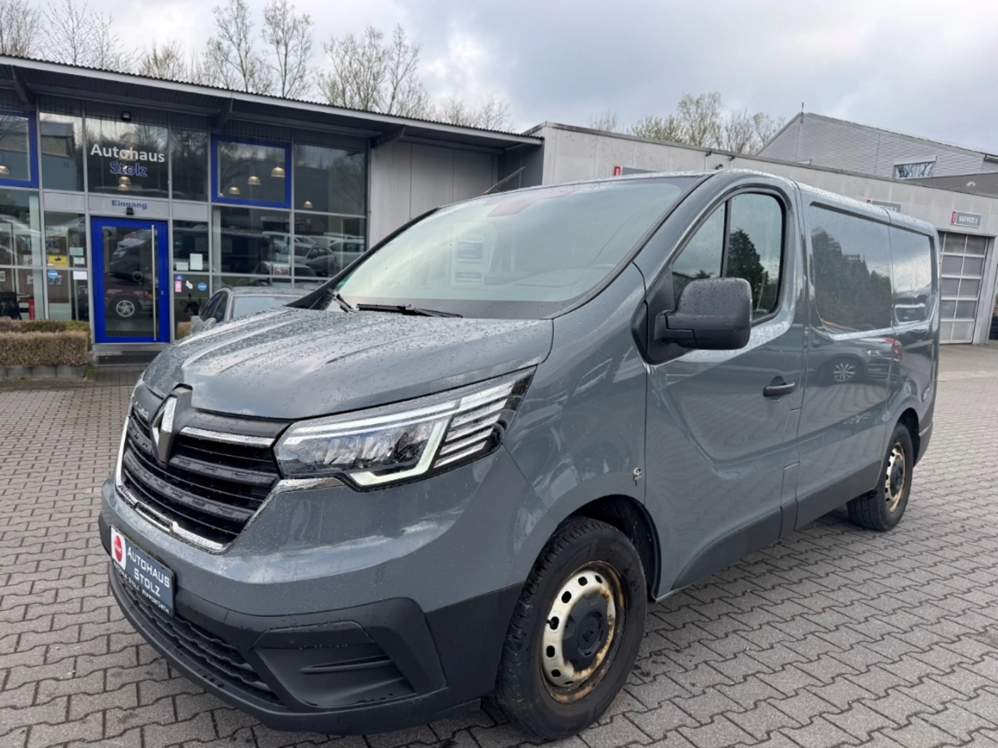 Renault Trafic Kasten L1H1 2,8t Komfort LED Temp Tel.-Vorb. PDC S