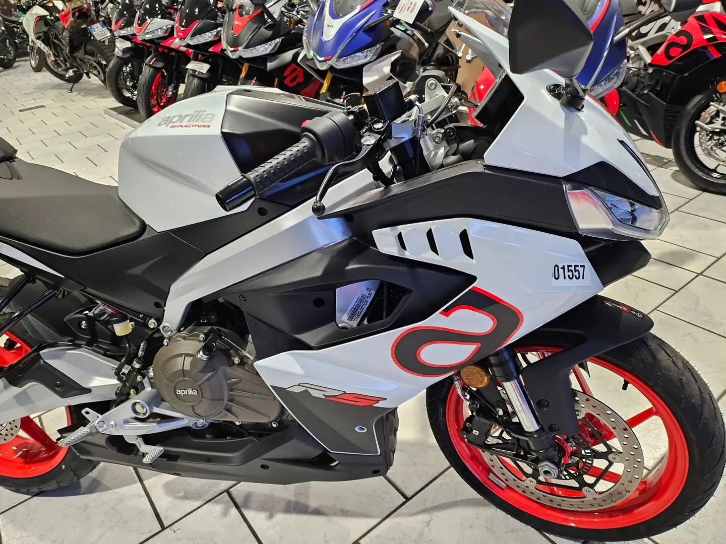 Aprilia RS 457 Biały - 1