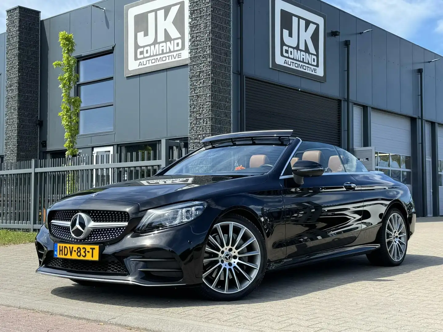 Mercedes-Benz C 300 Cabrio Premium Plus Pack Schwarz - 2