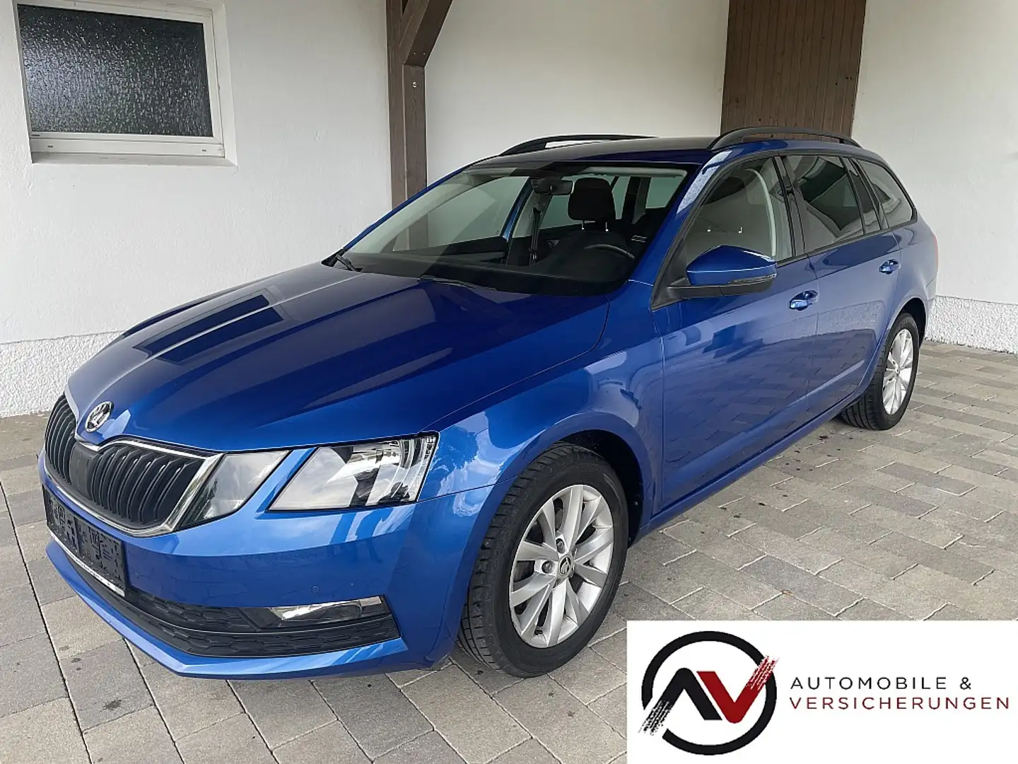 Skoda Octavia Combi TDI Amb. Limited-NAVI-SHZ-MFL-FRONTASSIST... Blau - 1