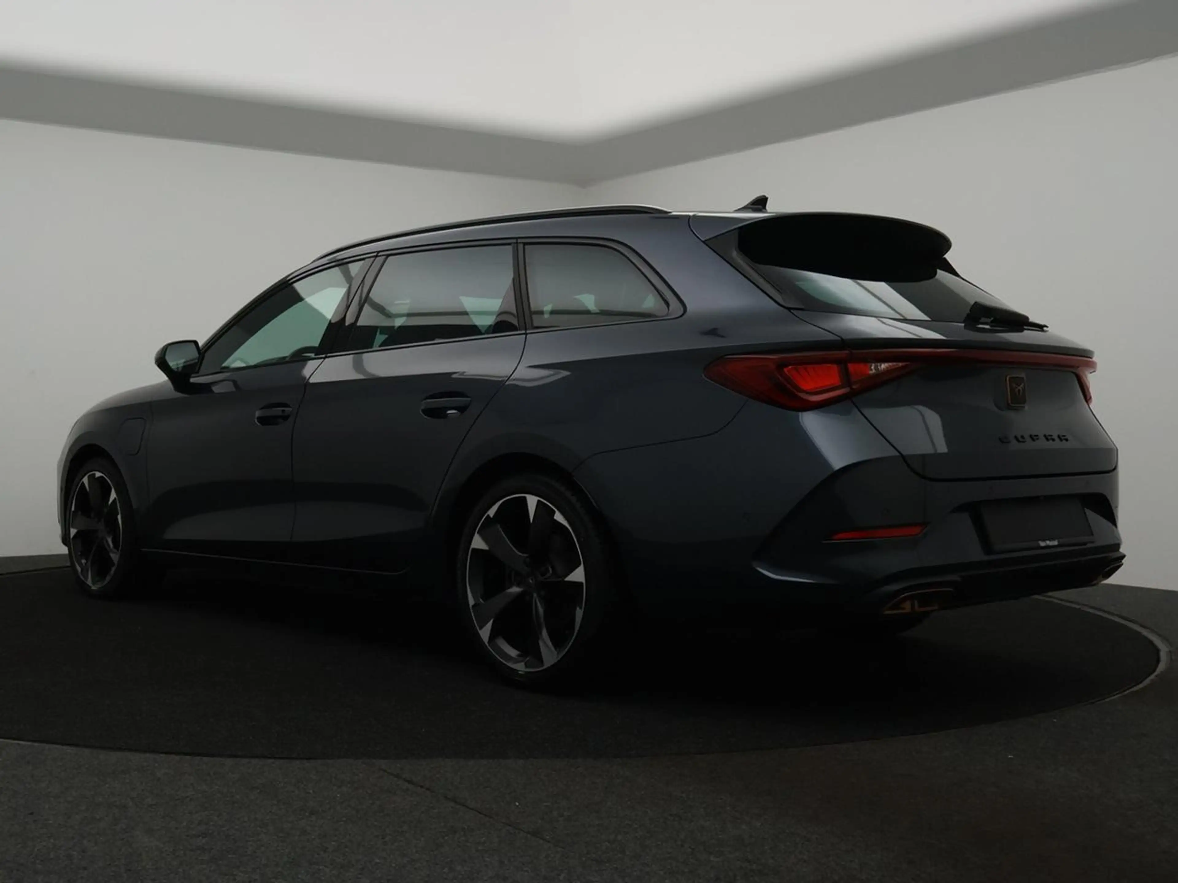 CUPRA Leon Leon ST e-Hybrid 1.4 204PK *AUTOMAAT*CAMERA*SPORTZETELS*PDC*LANE ASSIST*NAVI*APP-CONNECT*VIRTUAL COCKPIT*...* — photo 7