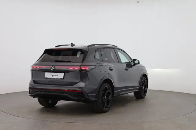 Volkswagen Tiguan R-Line eTSI DSG Ansicht 5