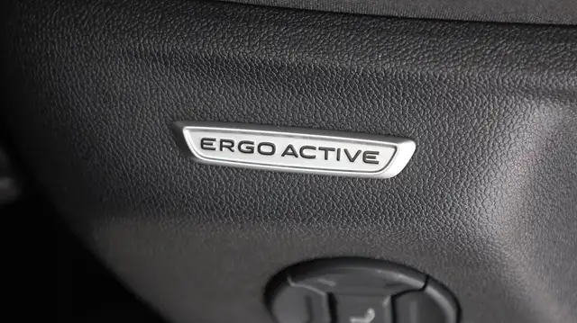 Volkswagen Tiguan R-Line eTSI DSG Ansicht 22