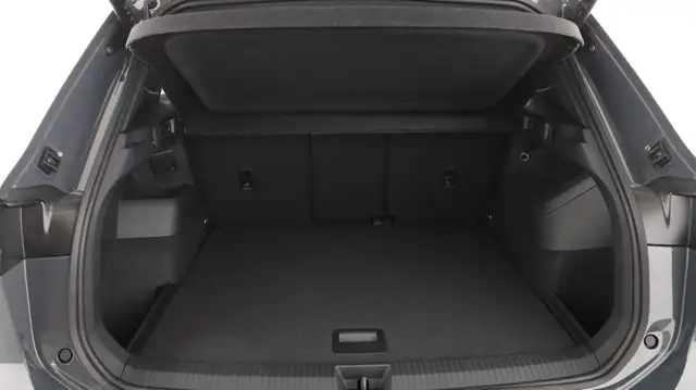 Volkswagen Tiguan R-Line eTSI DSG Ansicht 26